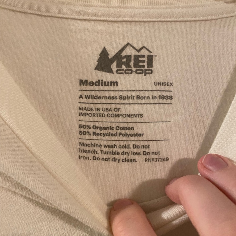 REI Pride Short Sleeve Unisex Shirt Médium - Picture 3 of 3